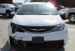 2020 Chrysler Voyager - Thumbnail 9