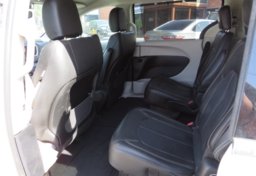 2020 Chrysler Voyager - Thumbnail 29