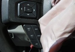 2017 Ford F-150 - Thumbnail 32