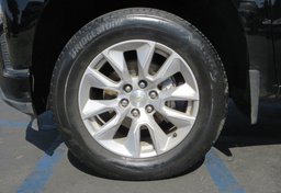 2019 Chevrolet Silverado 1500 - Thumbnail 21