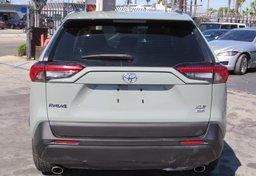 2021 Toyota RAV4 - Thumbnail 11