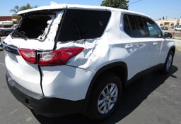 2021 Chevrolet Traverse - Thumbnail 6