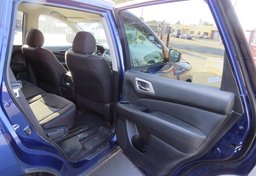 2020 Nissan Pathfinder - Thumbnail 27