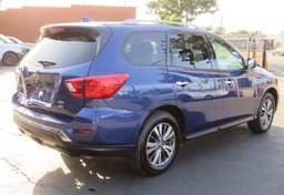 2020 Nissan Pathfinder - Thumbnail 7