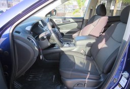 2020 Nissan Pathfinder - Thumbnail 23