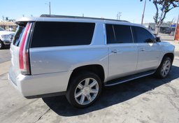 2015 Chevrolet Suburban - Thumbnail 7