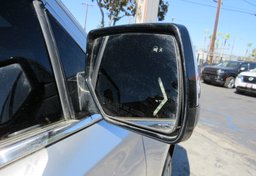 2015 Chevrolet Suburban - Thumbnail 18