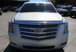 2015 Chevrolet Suburban - Thumbnail 11