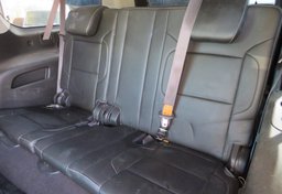 2015 Chevrolet Suburban - Thumbnail 33