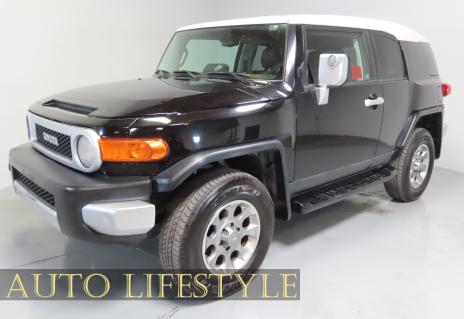 Picture of 2012 Toyota FJ Cruiser