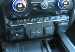 2020 Chevrolet Silverado 1500 - Thumbnail 30