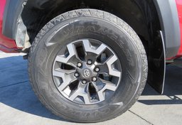 2017 Toyota Tacoma - Thumbnail 21