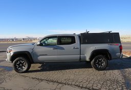 2019 Toyota Tacoma 4WD - Thumbnail 9