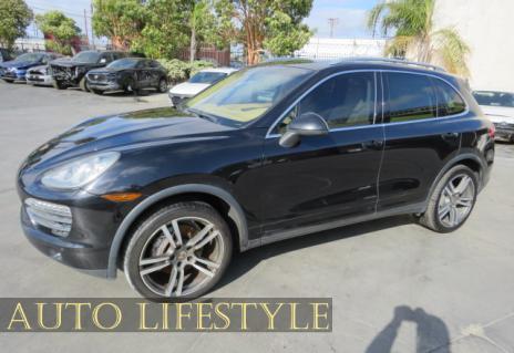 Picture of 2012 Porsche Cayenne