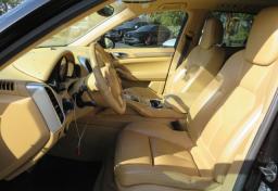 2012 Porsche Cayenne - Thumbnail 24