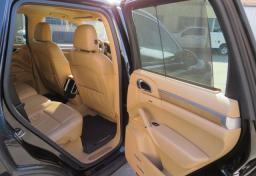2012 Porsche Cayenne - Thumbnail 27