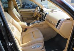 2012 Porsche Cayenne - Thumbnail 23