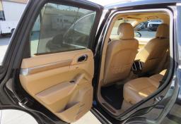 2012 Porsche Cayenne - Thumbnail 26