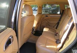 2012 Porsche Cayenne - Thumbnail 30