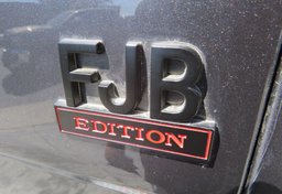 2022 Jeep Gladiator - Thumbnail 19