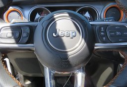 2022 Jeep Gladiator - Thumbnail 34