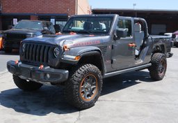 2022 Jeep Gladiator - Thumbnail 3