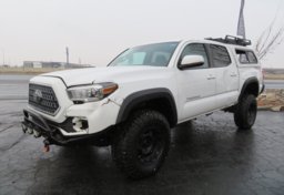 2019 Toyota Tacoma 4WD - Thumbnail 4
