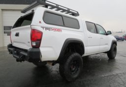 2019 Toyota Tacoma 4WD - Thumbnail 7