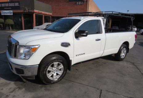 Picture of 2017 Nissan Titan