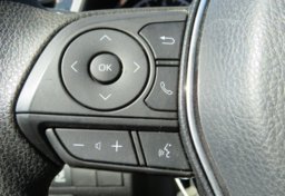 2019 Toyota Camry - Thumbnail 34