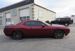 2017 Dodge Challenger - Thumbnail 10