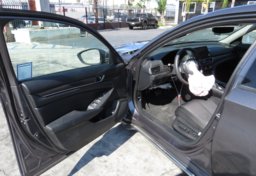 2018 Honda Accord Sedan - Thumbnail 18