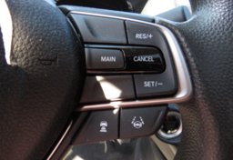 2018 Honda Accord Sedan - Thumbnail 32