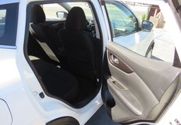 2021 Nissan Rogue Sport - Thumbnail 27