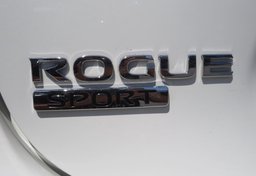 2021 Nissan Rogue Sport - Thumbnail 19