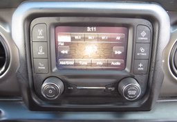 2020 Jeep Wrangler - Thumbnail 31