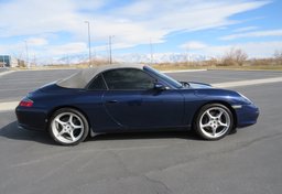 2002 Porsche 911 Carrera - Thumbnail 11