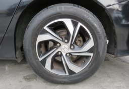 2017 Honda Accord Sedan - Thumbnail 11