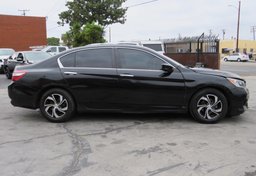 2017 Honda Accord Sedan - Thumbnail 6