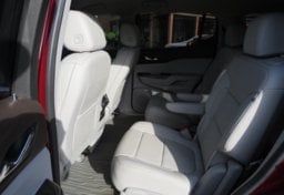 2020 GMC Acadia - Thumbnail 32