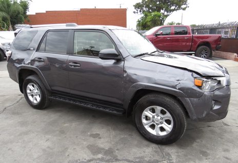 Picture of 2021 Toyota 4Runner