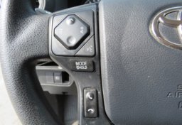 2019 Toyota Tacoma - Thumbnail 30