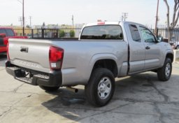 2019 Toyota Tacoma - Thumbnail 7