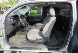 2019 Toyota Tacoma - Thumbnail 20