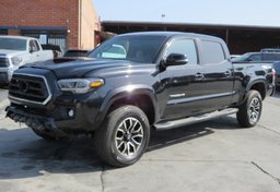 2021 Toyota Tacoma - Thumbnail 3