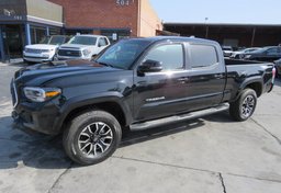 2021 Toyota Tacoma - Thumbnail 1