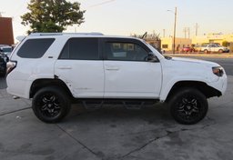 2018 Toyota 4Runner - Thumbnail 5