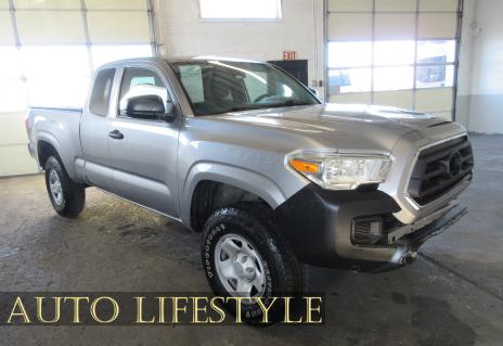 Picture of 2020 Toyota Tacoma