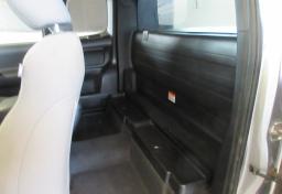 2020 Toyota Tacoma - Thumbnail 29