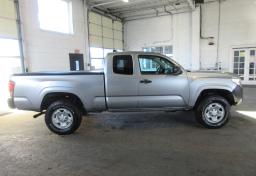 2020 Toyota Tacoma - Thumbnail 10